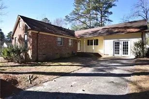 701 Ashboro St, Fayetteville, NC 28311 - Photo 1