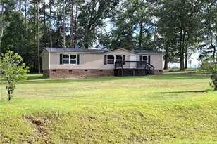 85 Huggins Rd, Lumberton, NC 28360 - Photo 1