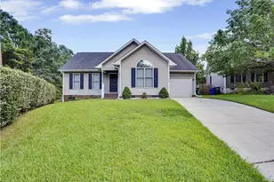 334 Porterfield Ct, Fayetteville, NC 28301 - Photo 1