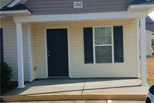 3700 Woodcliff Dr, Lumberton, NC 28358 - Photo 1