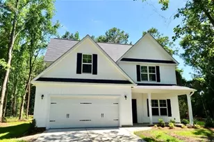 2312 Smith Rd, Hope Mills, NC 28348 - Photo 1