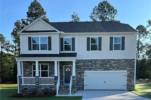 3117 Platinum Cir, West End, NC 27376 - Photo 1