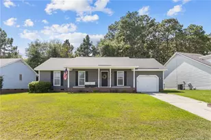 2244 Spindletree Dr, Fayetteville, NC 28304 - Photo 1