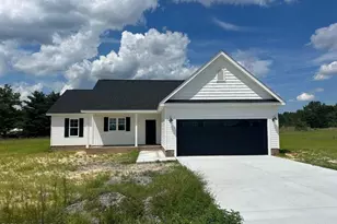 115 Spring Meadows Dr, Aberdeen, NC 28315 - Photo 1