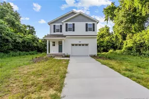 455 S Gaines St, Southern Pines, NC 28387 - Photo 1