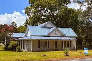 561 Carthage St, Cameron, NC 28326 - Photo 1