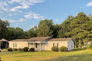 1059 Frank Wicker Rd Rd, Sanford, NC 27330 - Photo 1