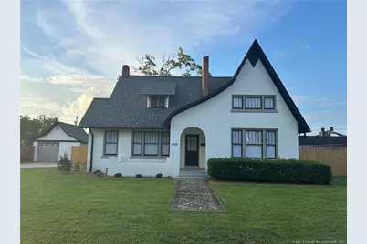 309 E 10th Street, Lumberton, NC 28358 - Photo 1