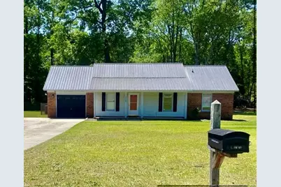 115 Whitechapel Lane, Raeford, NC 28376 - Photo 1