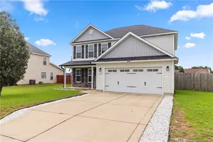 2119 Queen Elizabeth Ln, Hope Mills, NC 28348 - Photo 1