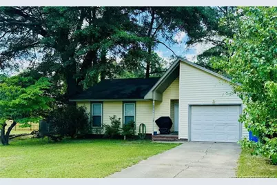 6598 Honeysuckle Drive, Fayetteville, NC 28304 - Photo 1