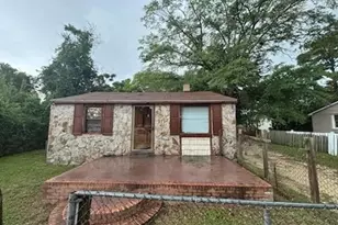 2228 Progress St, Fayetteville, NC 28306 - Photo 1