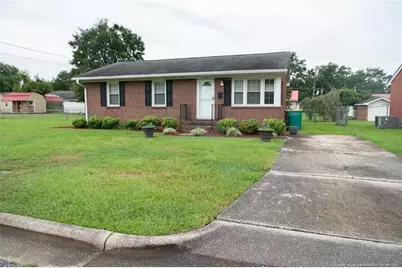 1112 E 10th Street, Lumberton, NC 28358 - Photo 1
