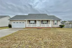 1332 Snowy Egret Dr, Fayetteville, NC 28306 - Photo 1