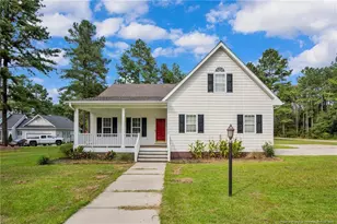 121 Shell Dr, Elizabethtown, NC 28337 - Photo 1