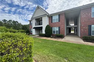 1922 Harcourt Cir, Fayetteville, NC 28304 - Photo 1