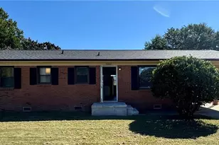 1402 Mack St, Spring Lake, NC 28390 - Photo 1