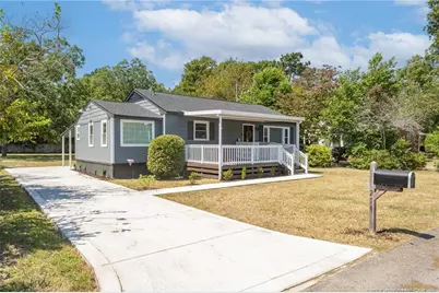 214 S Sixth Street, Spring Lake, NC 28390 - Photo 1