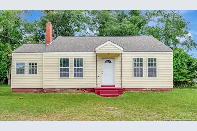 1209 E 6th Street, Lumberton, NC 28358 - Photo 1