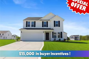 2223 Roadster Pony Ln, Hope Mills, NC 28348 - Photo 1