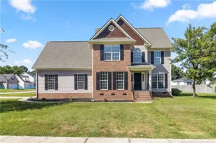 5612 Edwin Deaver Dr, Hope Mills, NC 28348 - Photo 1