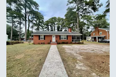 302 24th Street, Lumberton, NC 28358 - Photo 1