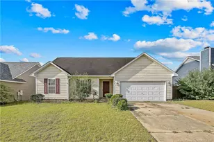 1015 Gatesville Dr, Hope Mills, NC 28348 - Photo 1