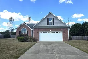 230 Victory Dr, Raeford, NC 28376 - Photo 1