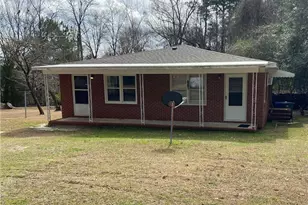 116 Oates Dr, Fayetteville, NC 28311 - Photo 1