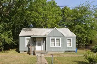 305 Maloney Ave, Fayetteville, NC 28301 - Photo 1