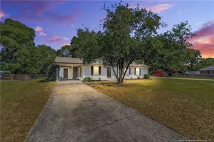 5937 Spinner Rd, Hope Mills, NC 28348 - Photo 1