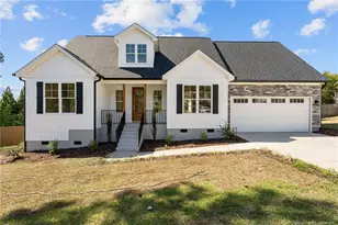 106 Camberly Ln, Aberdeen, NC 28315 - Photo 1