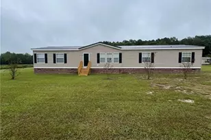 166 Jomar Rd, Orrum, NC 28369 - Photo 1