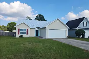 2527 Cameron Woods Ln, Fayetteville, NC 28306 - Photo 1