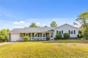 514 Roundtree Dr, Fayetteville, NC 28303 - Photo 1