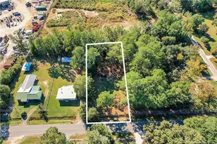 378 Brooklyn Cir, Hope Mills, NC 28348 - Photo 1