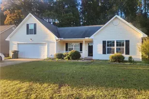 1229 Locks Creek Rd, Fayetteville, NC 28312 - Photo 1