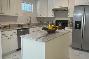 727 Ashburton Dr, Fayetteville, NC 28301 - Photo 1