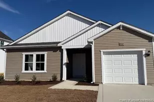 332 Arlington Dr, Raeford, NC 28376 - Photo 1