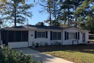 5638 Franklin St, Hope Mills, NC 28348 - Photo 1