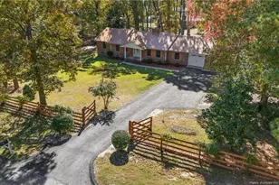 912 N Glenwood Trail, Southern Pines, NC 28387 - Photo 1