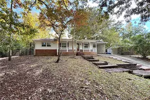 229 Lansdowne Rd, Fayetteville, NC 28314 - Photo 1