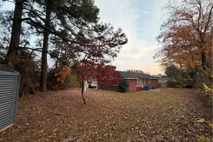 405 Quail Ct, Fayetteville, NC 28303 - Photo 1