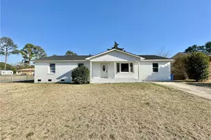 5148 Longbranch Dr, Fayetteville, NC 28303 - Photo 1