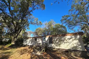 824 Rembrant Dr, Fayetteville, NC 28314 - Photo 1