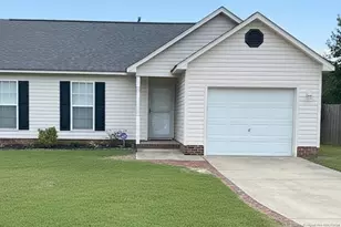 3514 Clovis Ct, Hope Mills, NC 28348 - Photo 1