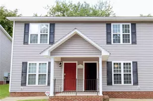 3332-B Kenmont Ln, Hope Mills, NC 28348 - Photo 1