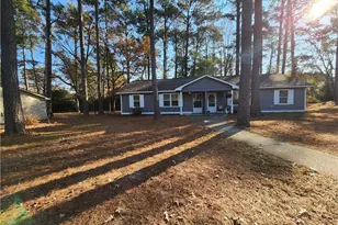 1433 A Artesian Ct, Fayetteville, NC 28304 - Photo 1