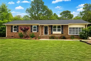 3235 Glenmore Dr, Hope Mills, NC 28348 - Photo 1