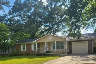 7281 Pebblebrook Dr, Fayetteville, NC 28314 - Photo 1